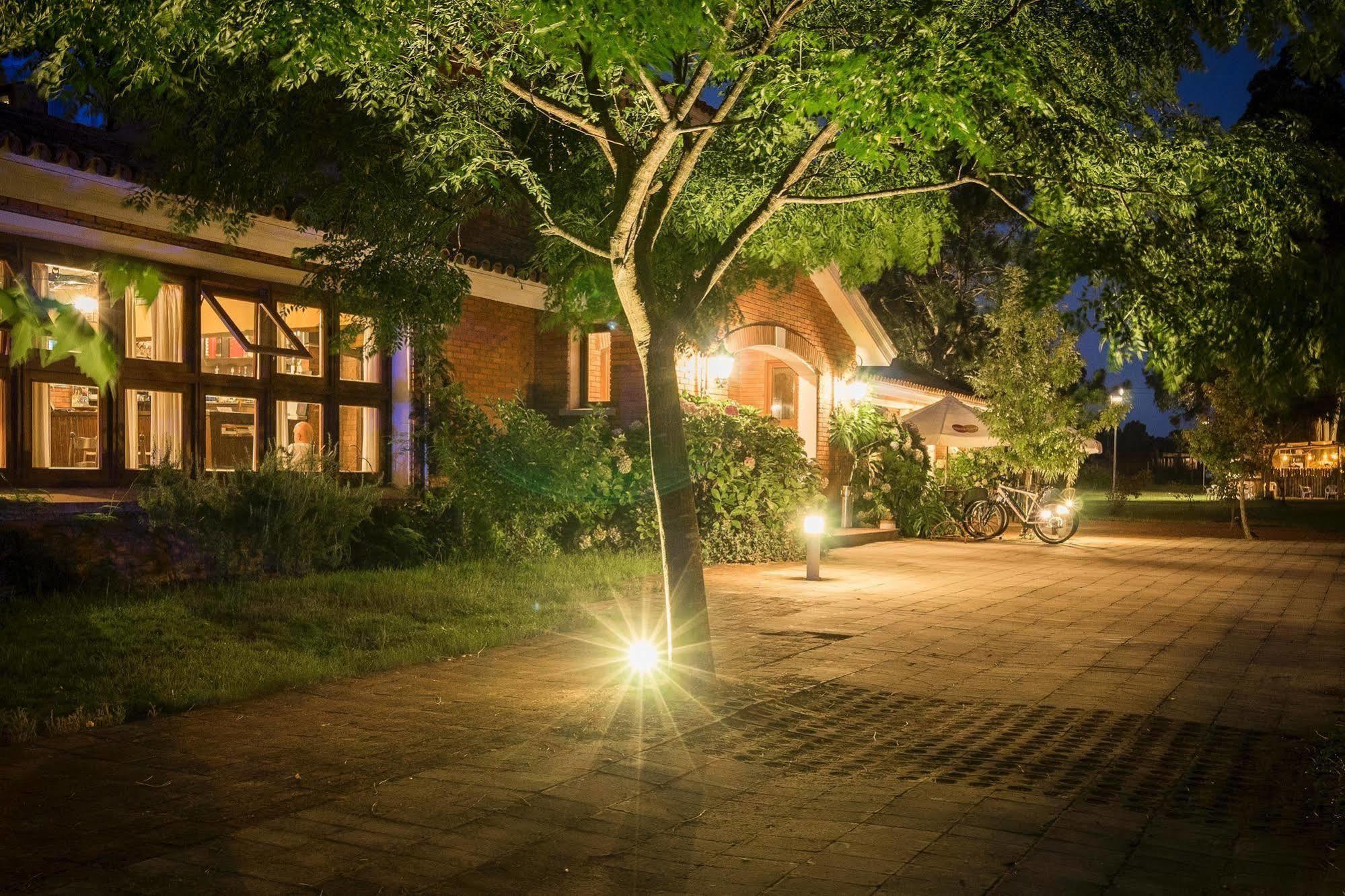 Hosteria Del Pescador 푼타 델 디아블로 외부 사진